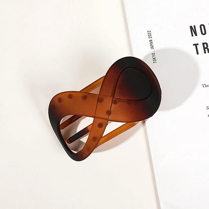 Infinity 8-Shape Hair Claw Clip – Elegant Minimalist Updo Holder for Women